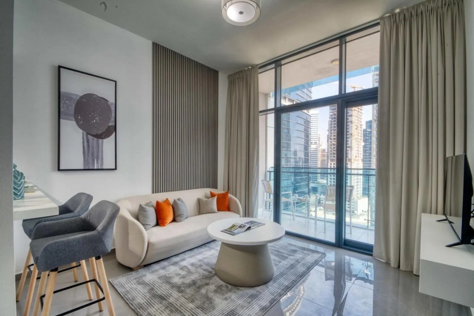 1-Bedroom In Merano Tower, Business Bay With City Views Dubai